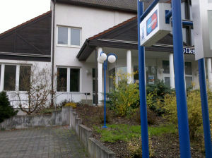 In ehemalige Volksbank zieht Gewerbe ein