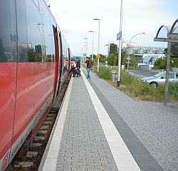 Neuer Fahrplan ohne groe nderungen - Bahnhof Monzingen