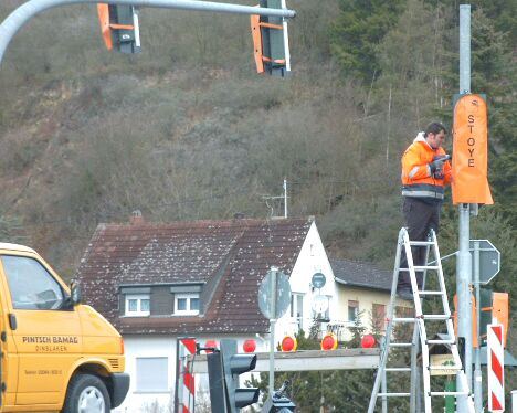 Arbeiten an der Straßenampel